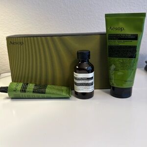 Aesop Rousing Rhythms Geranium Body Trio